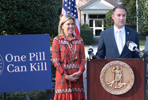 Le procureur général Miyares et la première dame lancent la campagne "One Pill Can Kill VA" (Une pilule peut tuer la VA)